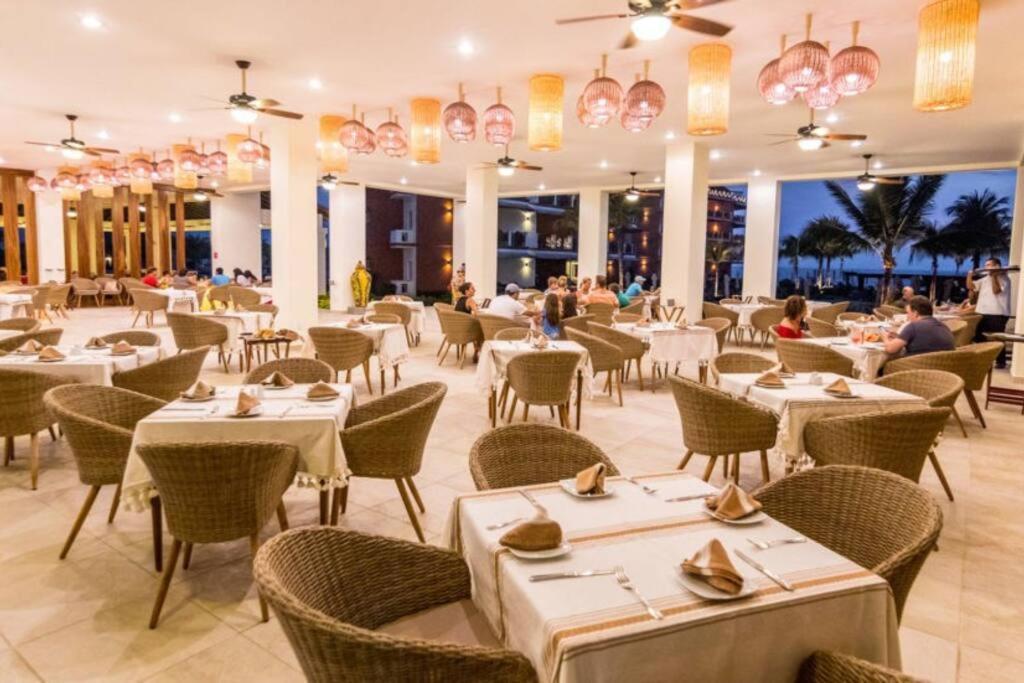 San Pedro Mixtepec Juquila Beachfront Apartment In Vivo Resort מראה חיצוני תמונה